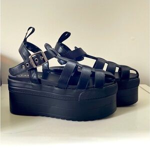 Dolls Kill - La Moda - Rise Chunky Platform Sandals - Black